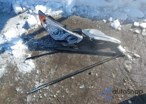 2013 Hyundai Sonata Hybrid Limited из США, поврежденный, VIN KMHEC4A42DA072478